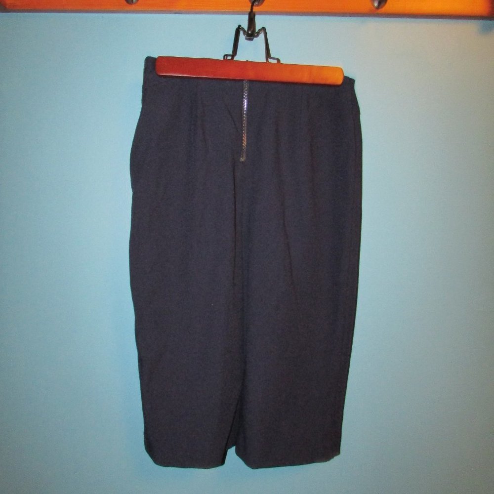 WHBM Navy blue pencil skirt - Picture 2 of 6